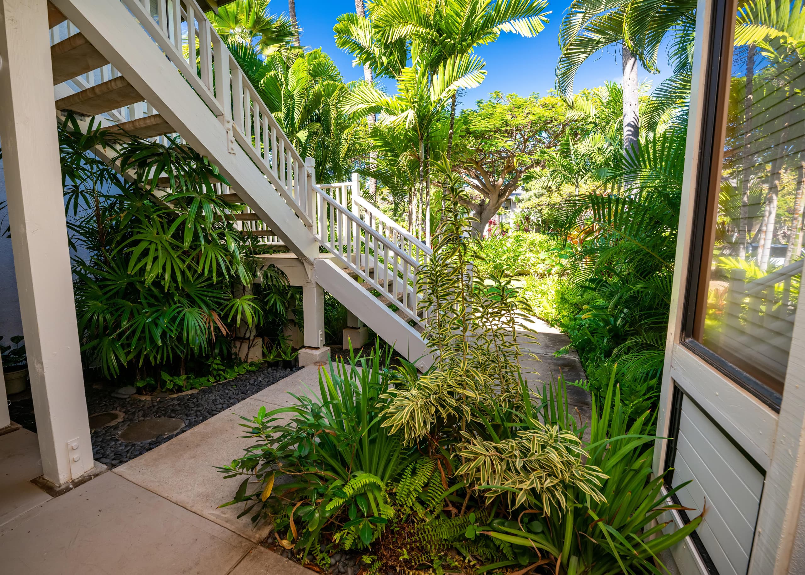 Condo in Wailea · ★5.0 · 2 bedrooms · 3 beds · 2 private baths - Image 23