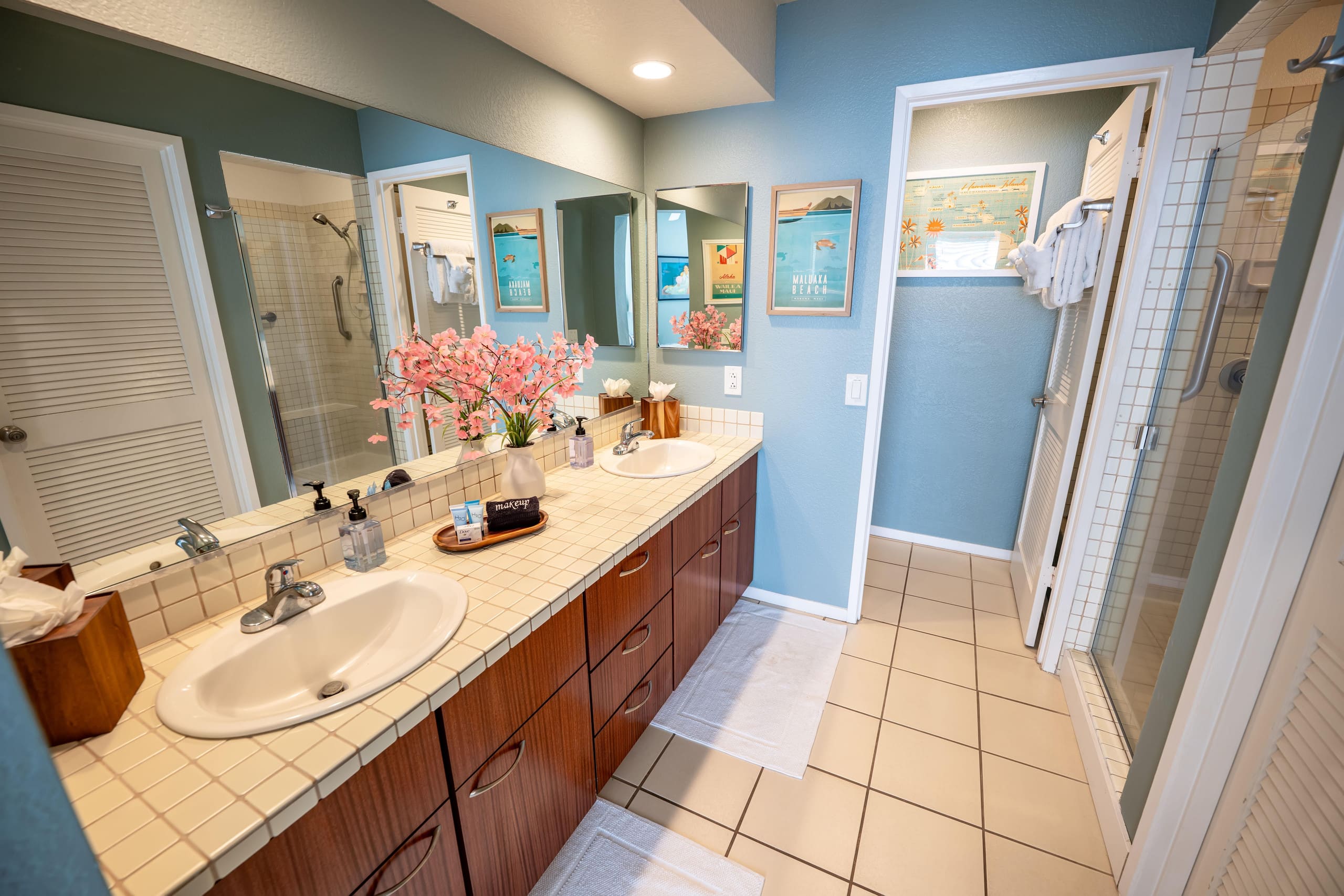 Condo in Wailea · ★5.0 · 2 bedrooms · 3 beds · 2 private baths - Image 31