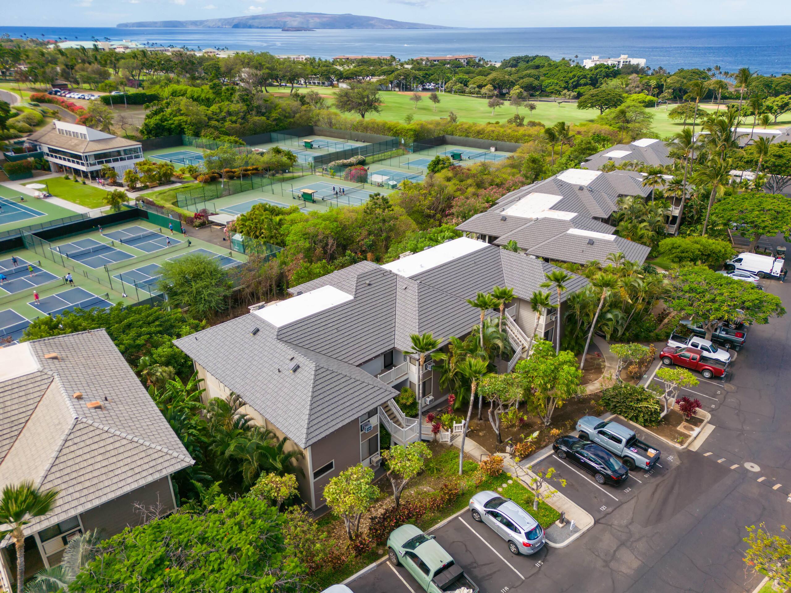 Condo in Wailea · ★5.0 · 2 bedrooms · 3 beds · 2 private baths - Image 67