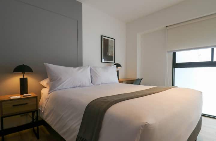 Уютна спалня