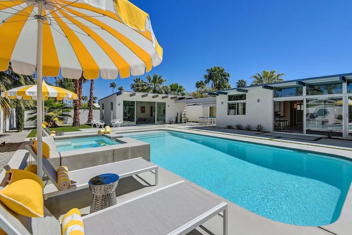 Laverne - Sexy Twin Palms Midcentury Retreat! - Palm Springs, CA