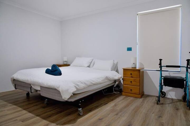 Disability Accessible, large family home gallery image 2