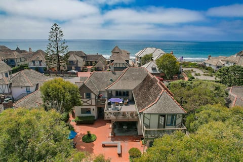 Top performing Airbnb: Gated Fairytale Estate | Lakefront w/ Ocean Views in Oceanside