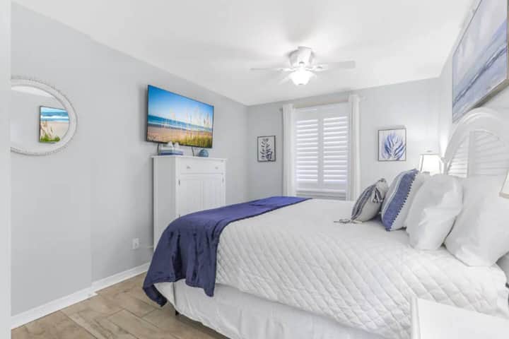 Breezy Does It-royal Palms 404(direct Gulf Front) - Gulf Shores, AL