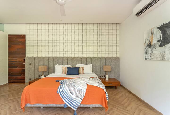 Стаи: спалня