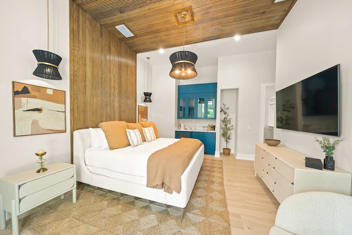 Əsas Yataq Otağı, çarpayı 180-220 sm