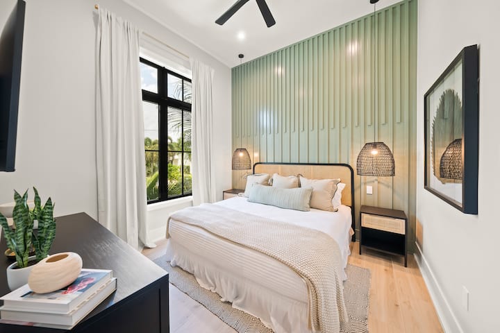 İkinci Yataq Otağı, çarpayı 180-220 sm