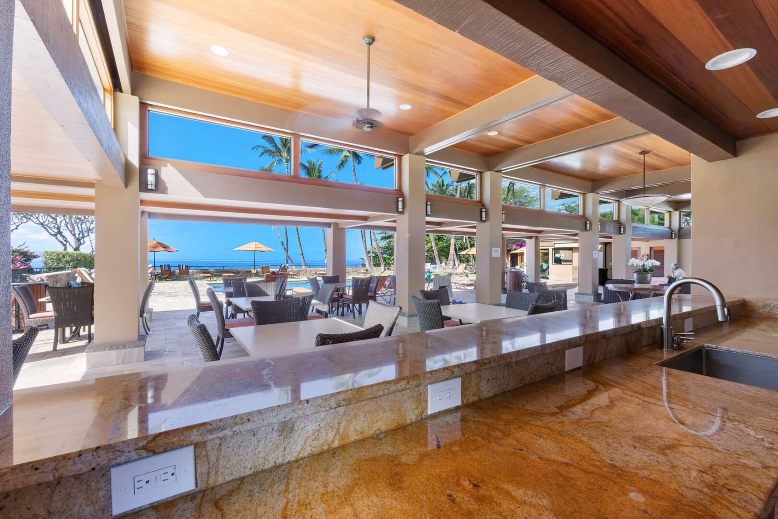 Condo in Kihei · ★4.67 · 2 bedrooms · 4 beds · 2 baths - Image 42