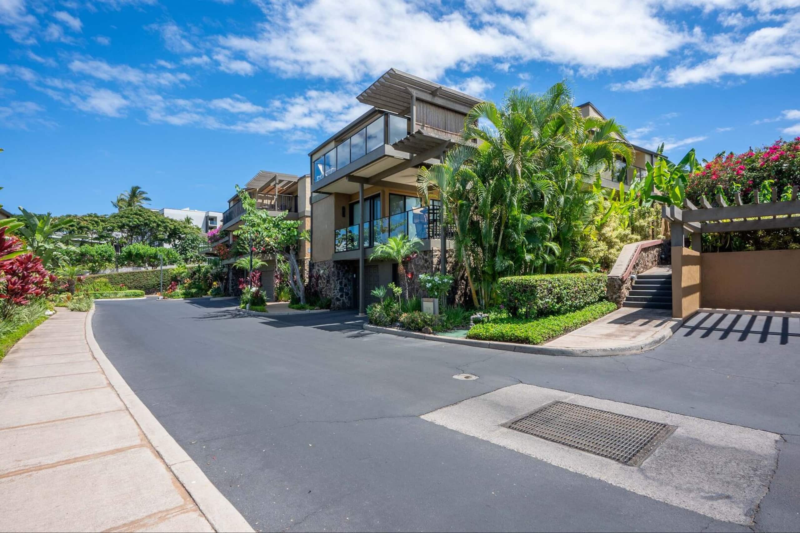 Condo in Kihei · ★4.67 · 2 bedrooms · 4 beds · 2 baths - Image 32