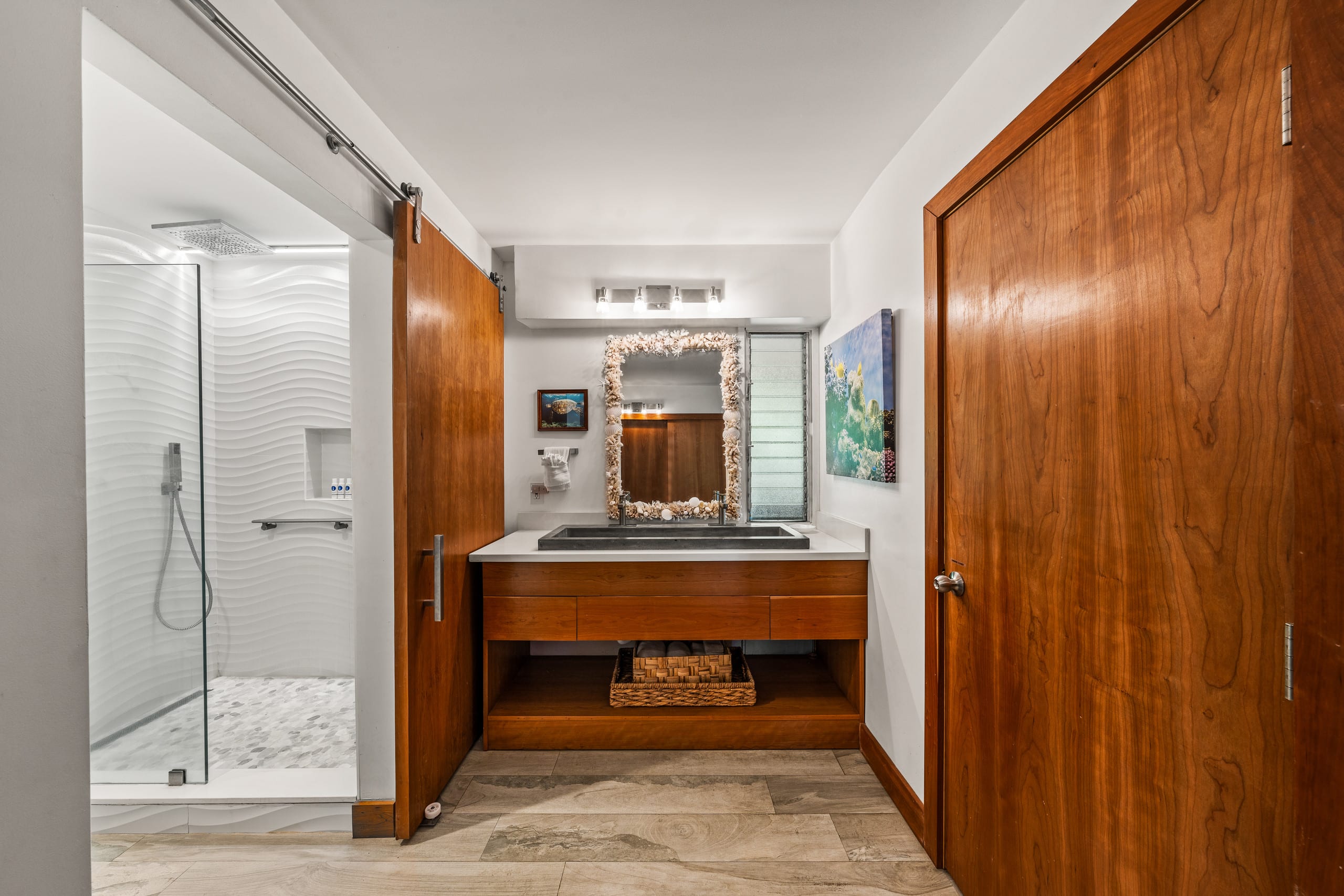 Condo in Lahaina · ★5.0 · 1 bedroom · 2 beds · 1 bath - Image 17