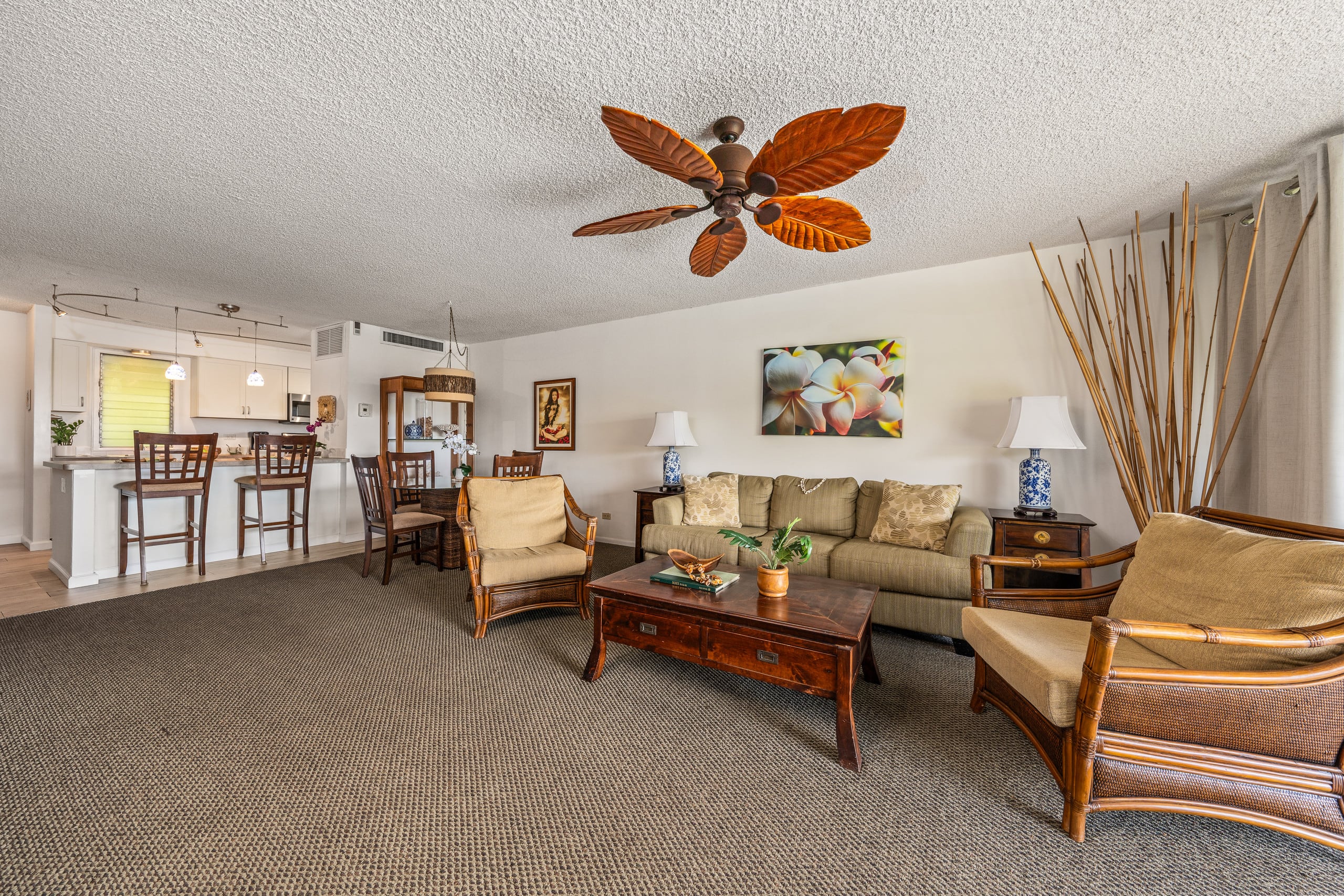 Condo in Lahaina · ★5.0 · 1 bedroom · 2 beds · 1 bath - Image 5