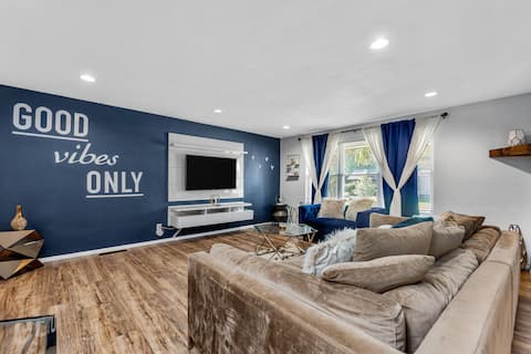 Enticing 4BR Gem in Cool Area