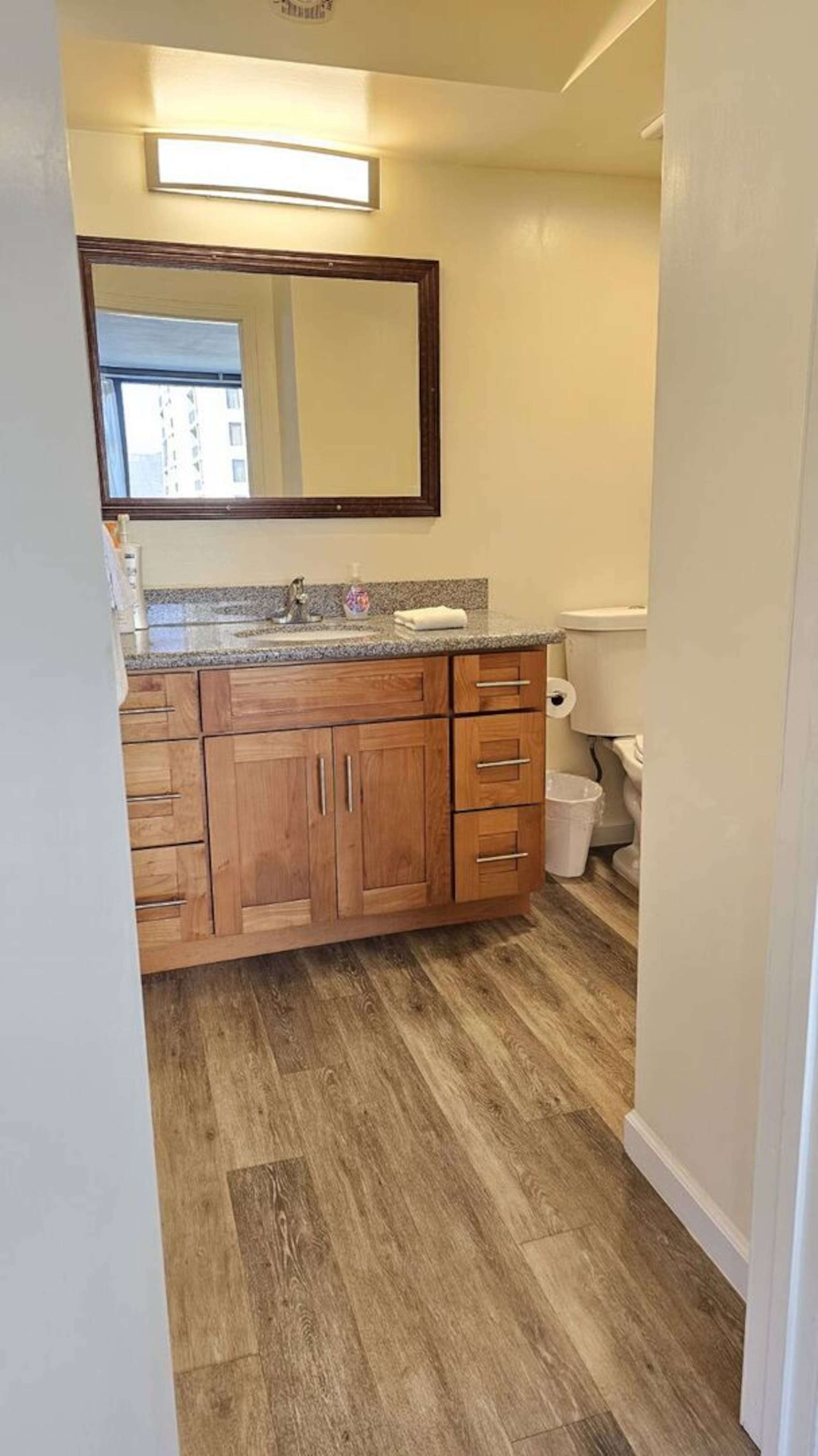 Condo in Honolulu · ★4.61 · 1 bedroom · 1 bed · 1 bath - Image 13