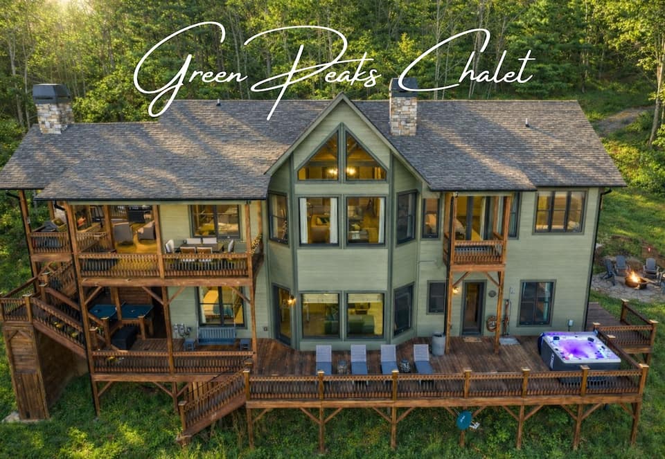 Green Peaks Chalet in the Blue Ridge, Cherry Log, Georgia, United States, photo 1 of 10