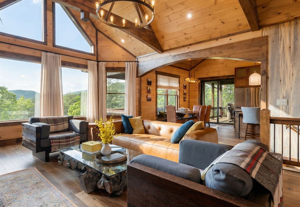 Green Peaks Chalet in the Blue Ridge, Cherry Log, Georgia, United States, photo 4 of 10
