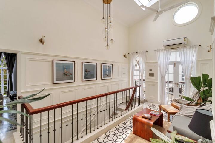 Living room image 3