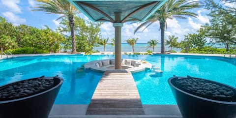 Turtle Breeze by Grand Cayman Villas