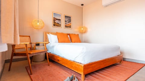 Panama Retreat | Divers & Surfers Delight