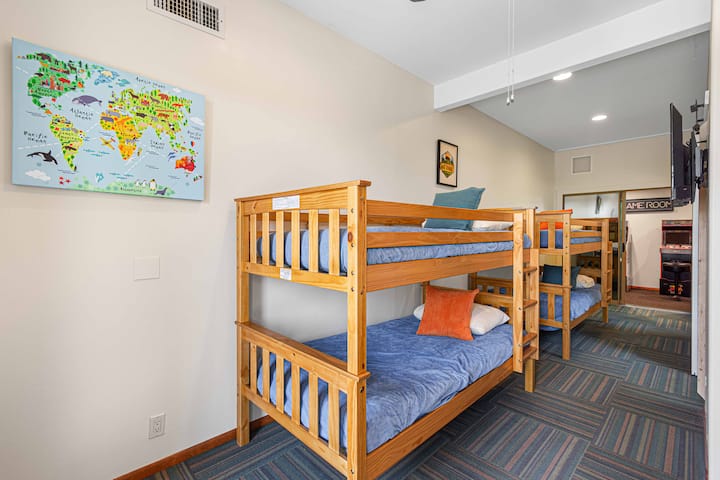 Bedroom 6