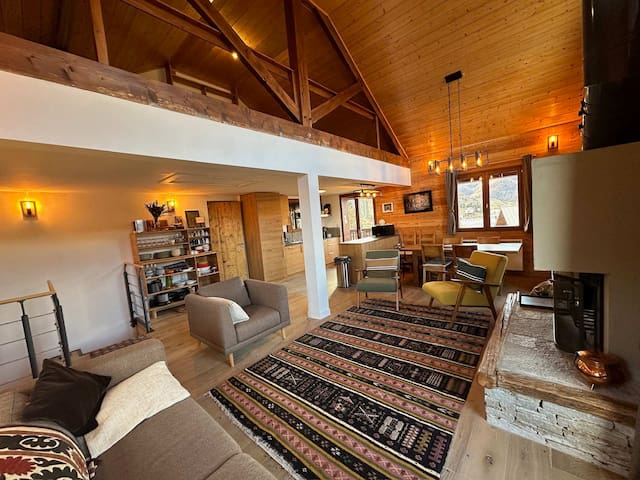 Agence De Vars managed Airbnb listing 3