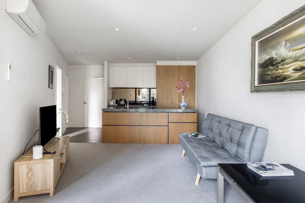 Lucia - Modern Living in Central South Yarra - Apartments for Rent in South  Yarra, Victoria, Australia - Airbnb, image size:1200x800