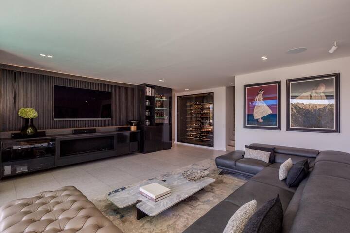 Villa Pitlochry-Stylish & Modern gallery image 4