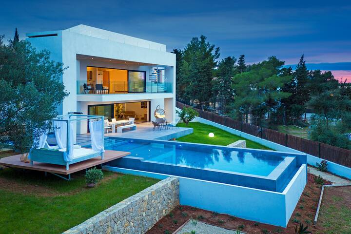 Villa O2 – beautiful property in Alcudia gallery image 2