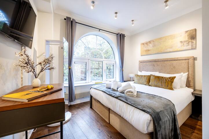 Prime 3 Bedrooms – Perfect for Families & Groups gallery image 3