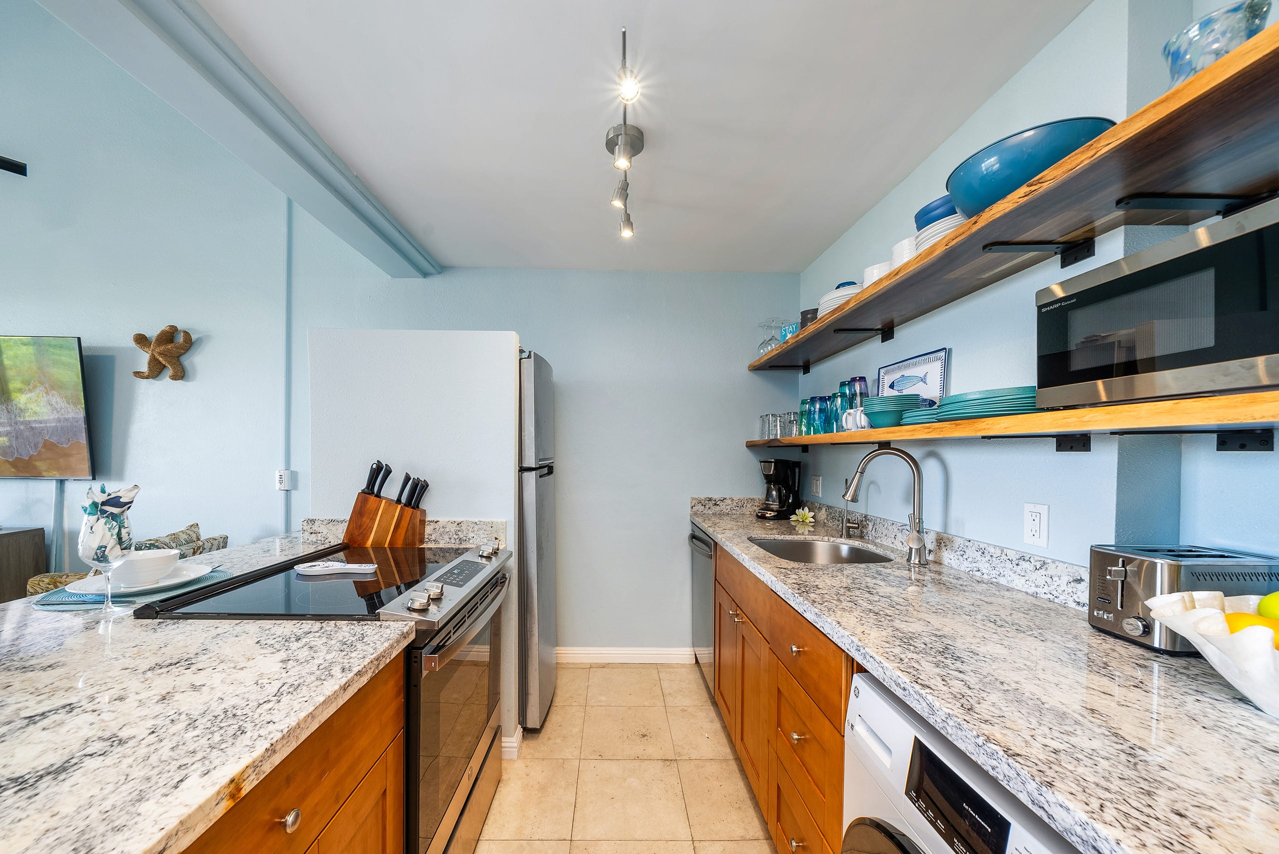 Condo in Kihei · ★4.83 · 2 bedrooms · 3 beds · 2 baths - Image 7