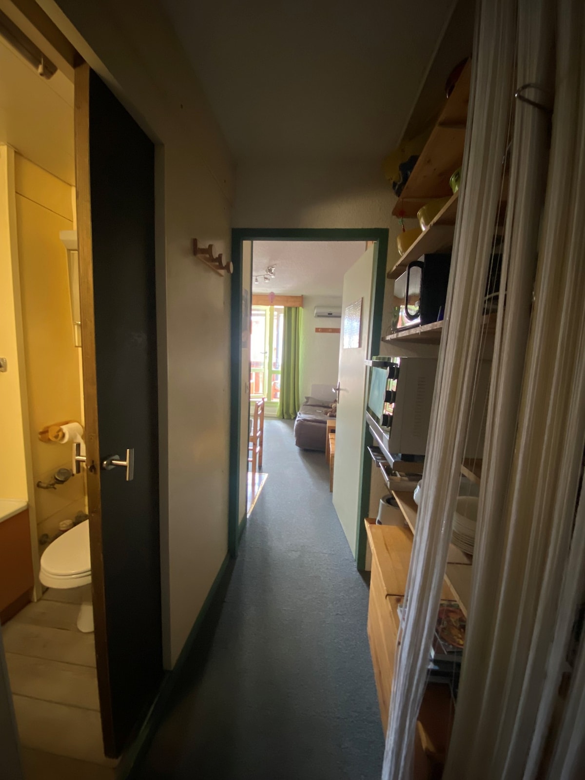 2 Habitaciones para 6 Personas Departamentos en renta en Les