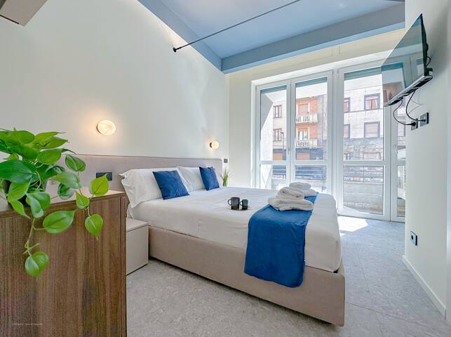 Porta Venezia – Luxy Suites – 6 camere gallery image 4