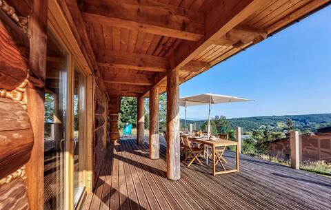 Nice home in Labaroche with sauna
