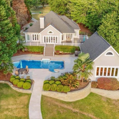 Lakefront Retreat with Pool and Room For Everyone!