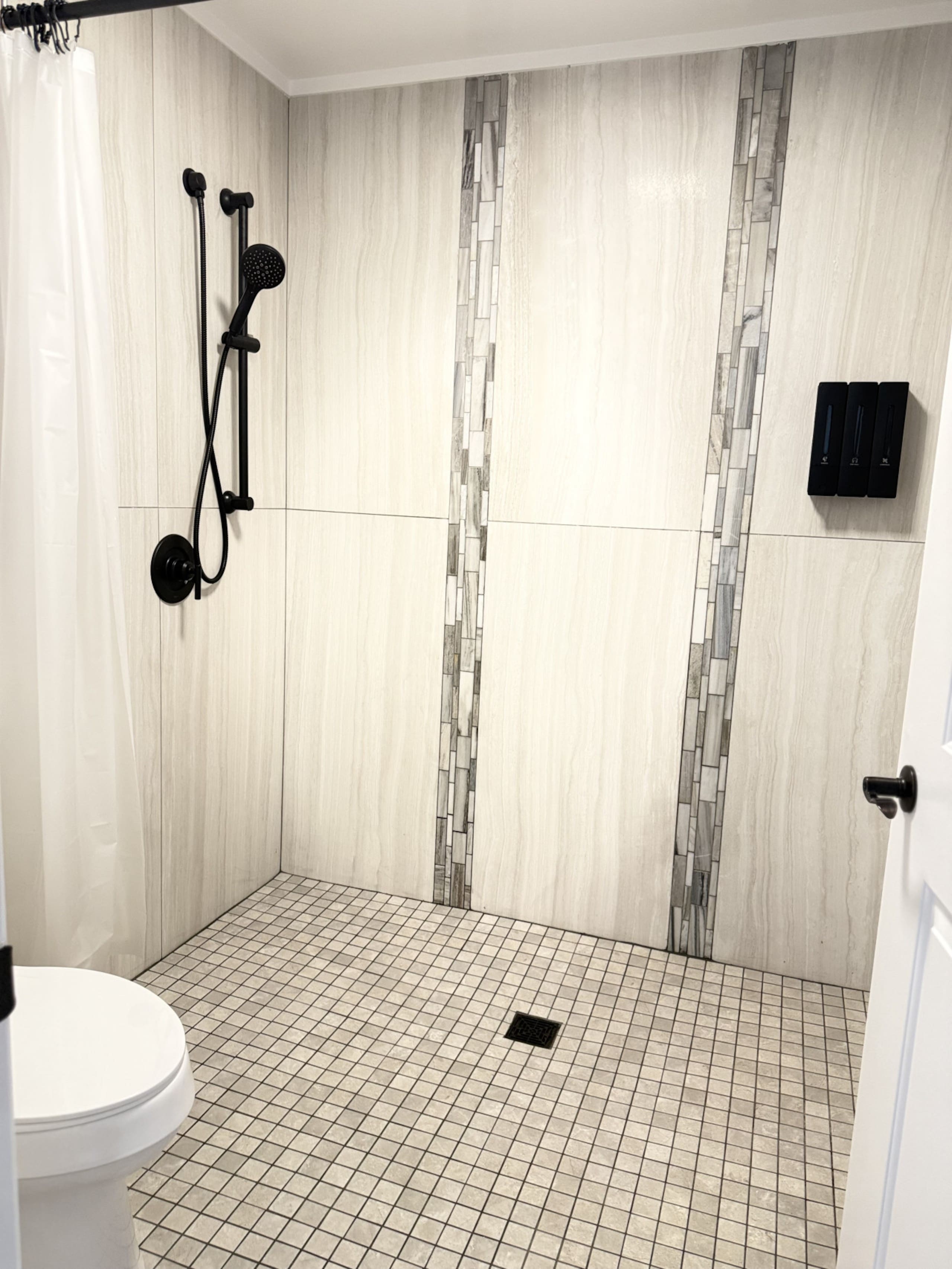 Unit 5 Waena Inn- Newly Renovated Maui Suite - Photo 6