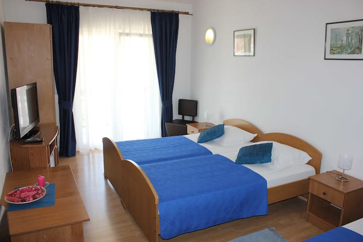 Guest House San Antonio - Deluxe Room With Patio - Ploče