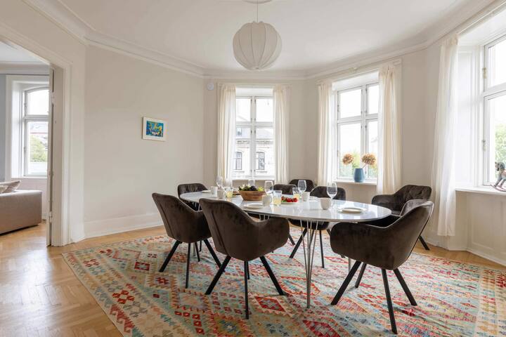 Homely and Cozy Flat in Lovely Area gallery image 2