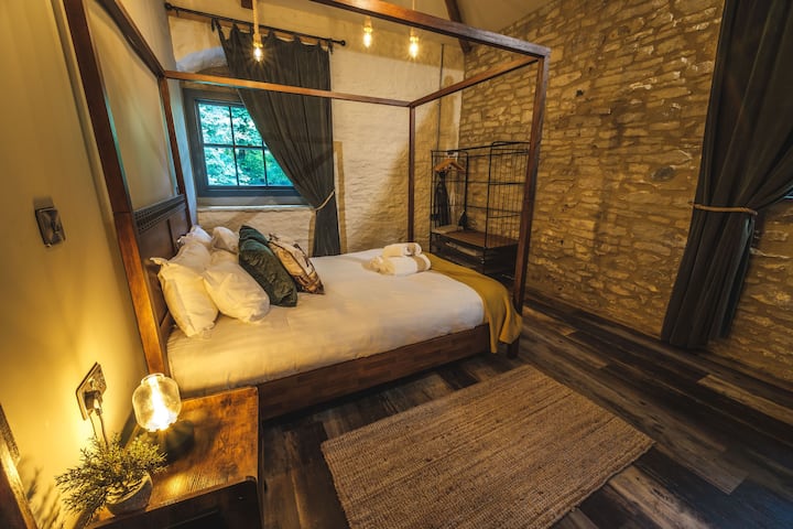 საძინებელი 1