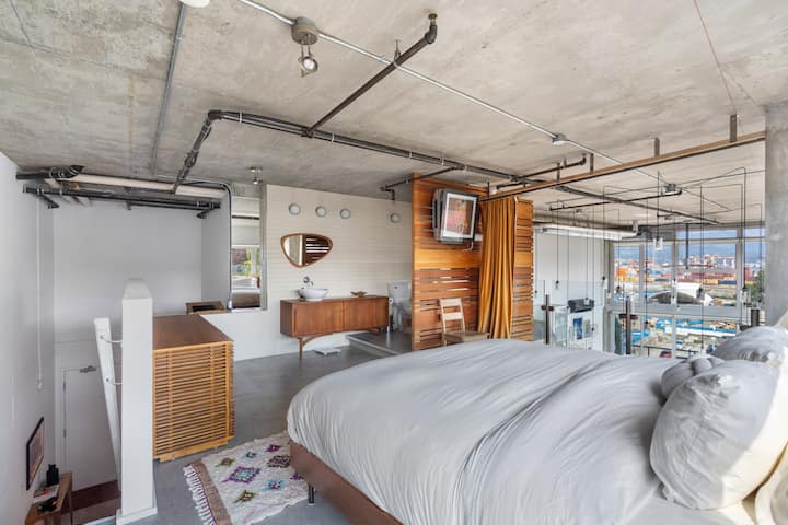 20240806 A7M3 01 A1_01680