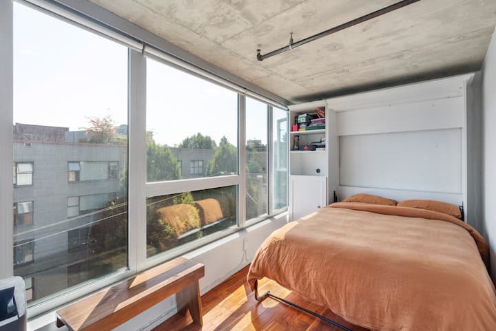 20240806 A7M3 01 A1_01635