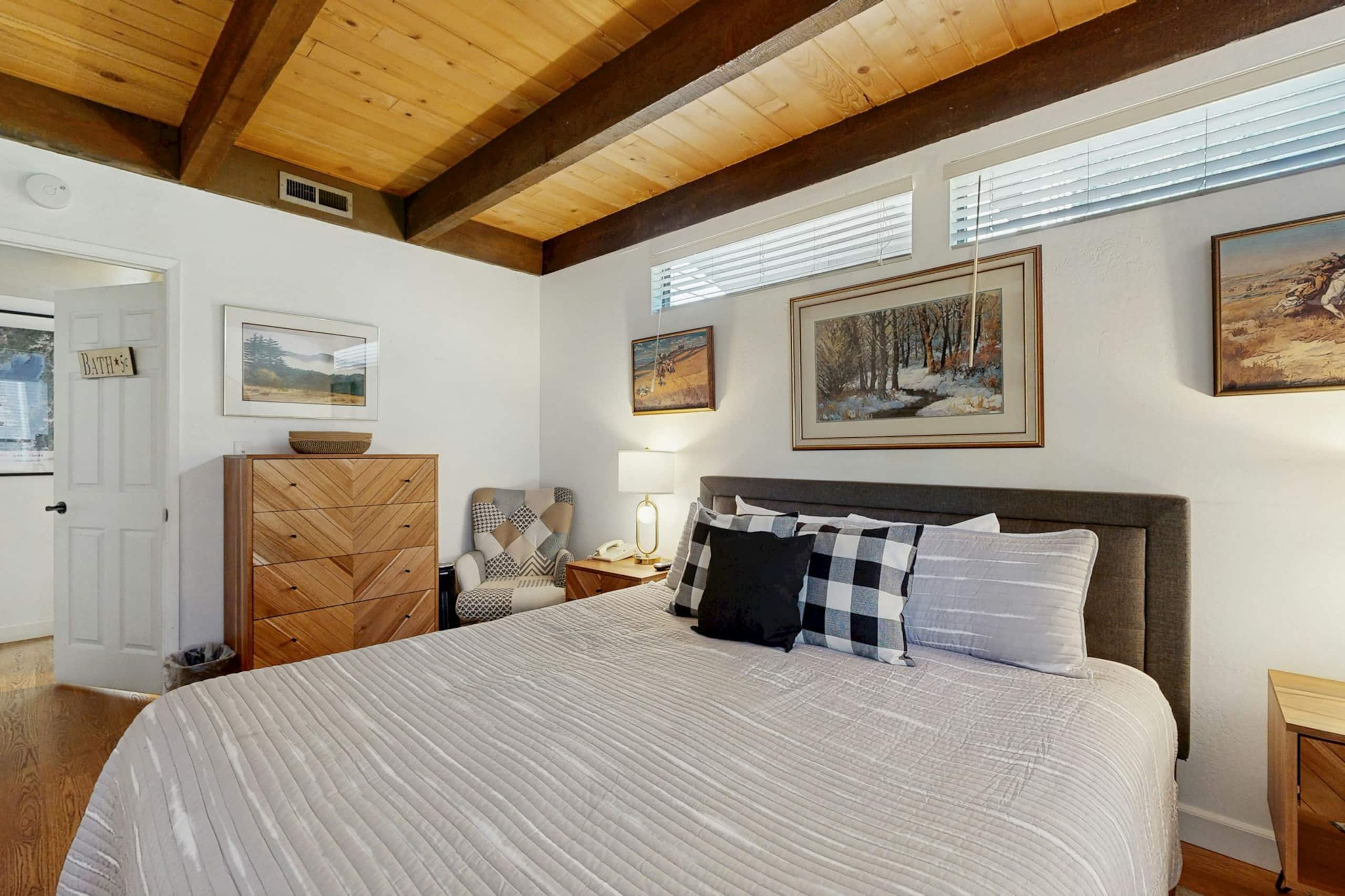 Lakeland Village Condo Lake, Slopes & Loft - Photo 10