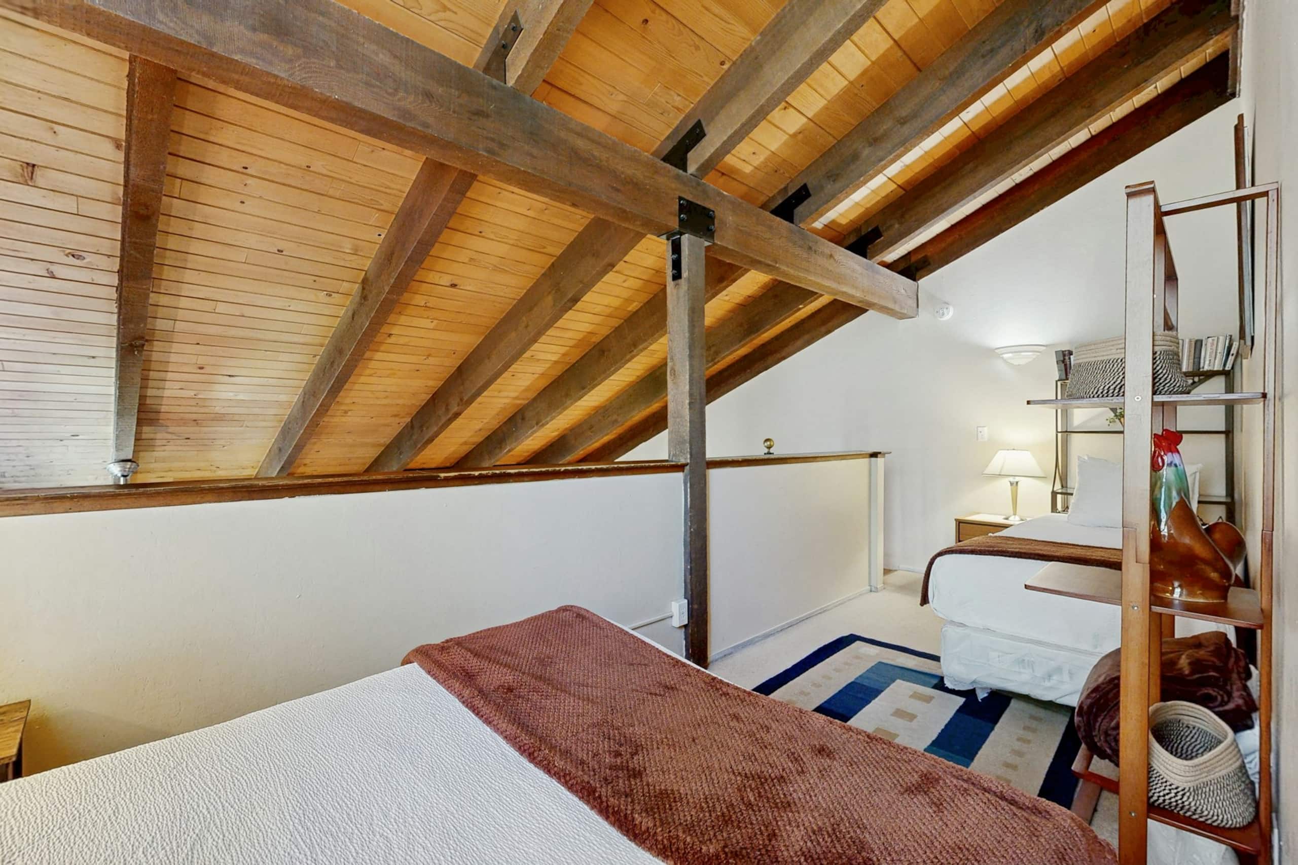 Lakeland Village Condo Lake, Slopes & Loft - Photo 15
