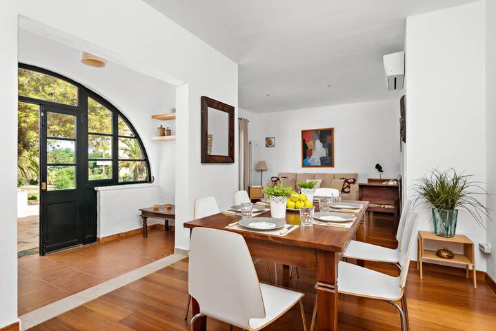 Hort des Milord – Villa en Es Castell gallery image 4