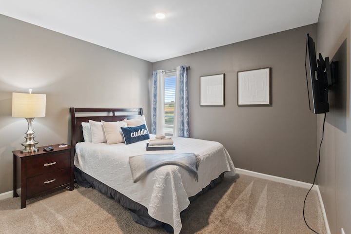 ห้องนอน 2 - เตียงควีนไซส์