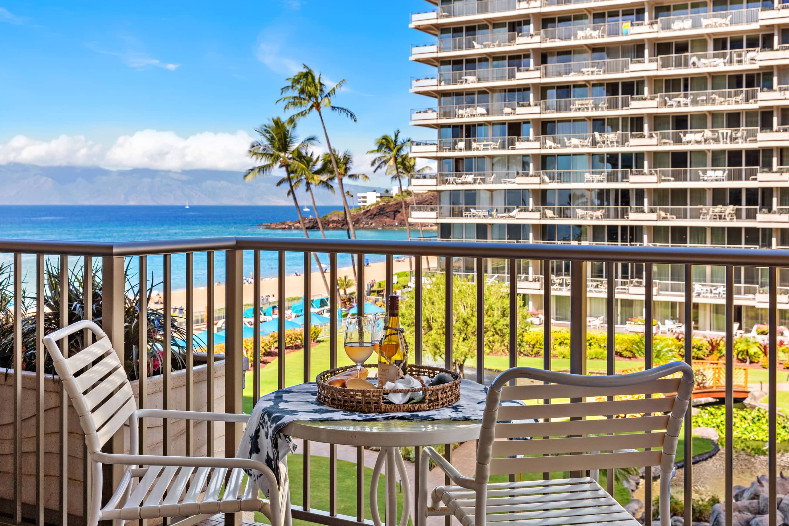 Ocean View steps from beach, dining, shopping 464 - Image 3
