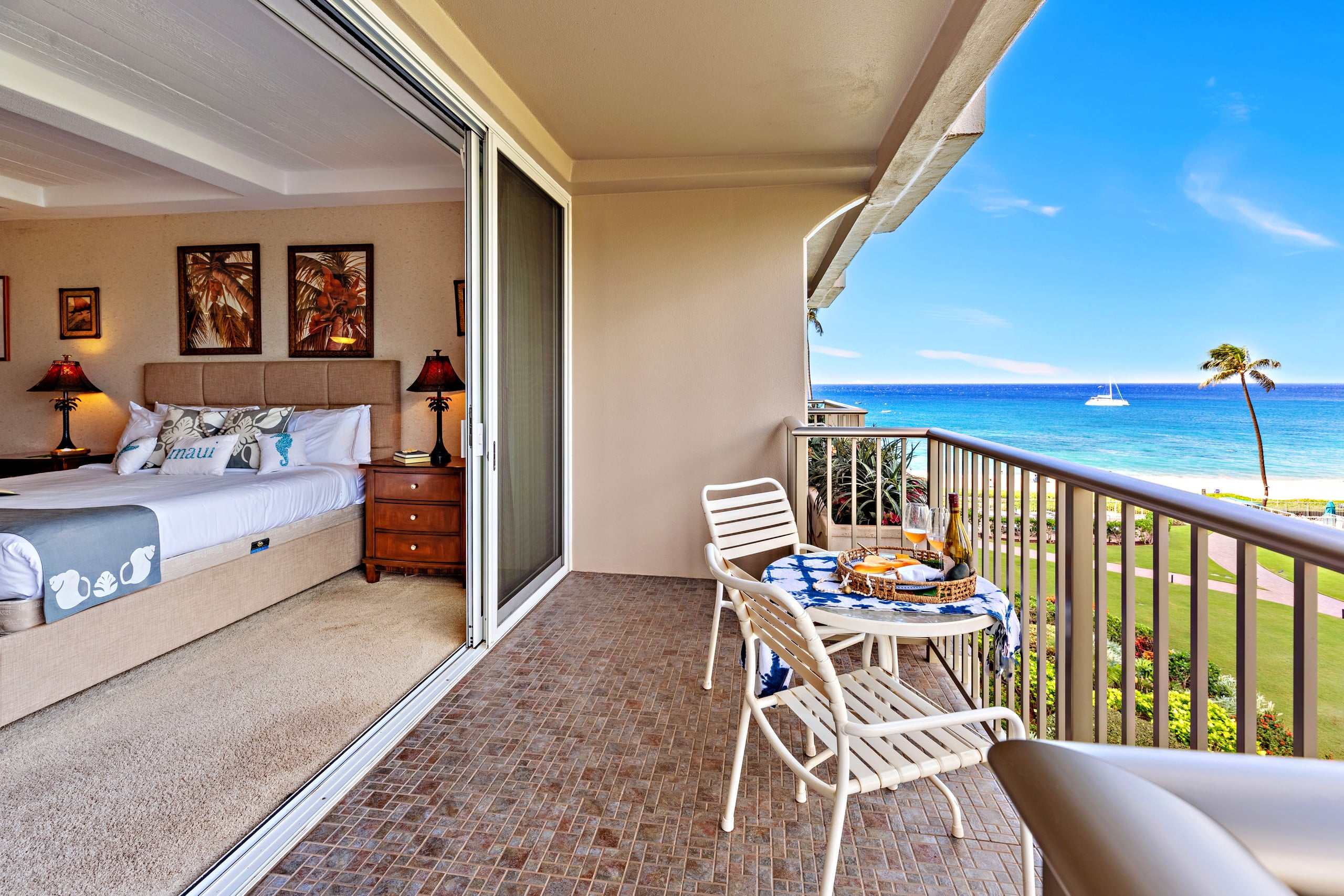 Ocean View steps from beach, dining, shopping 464 - Image 4
