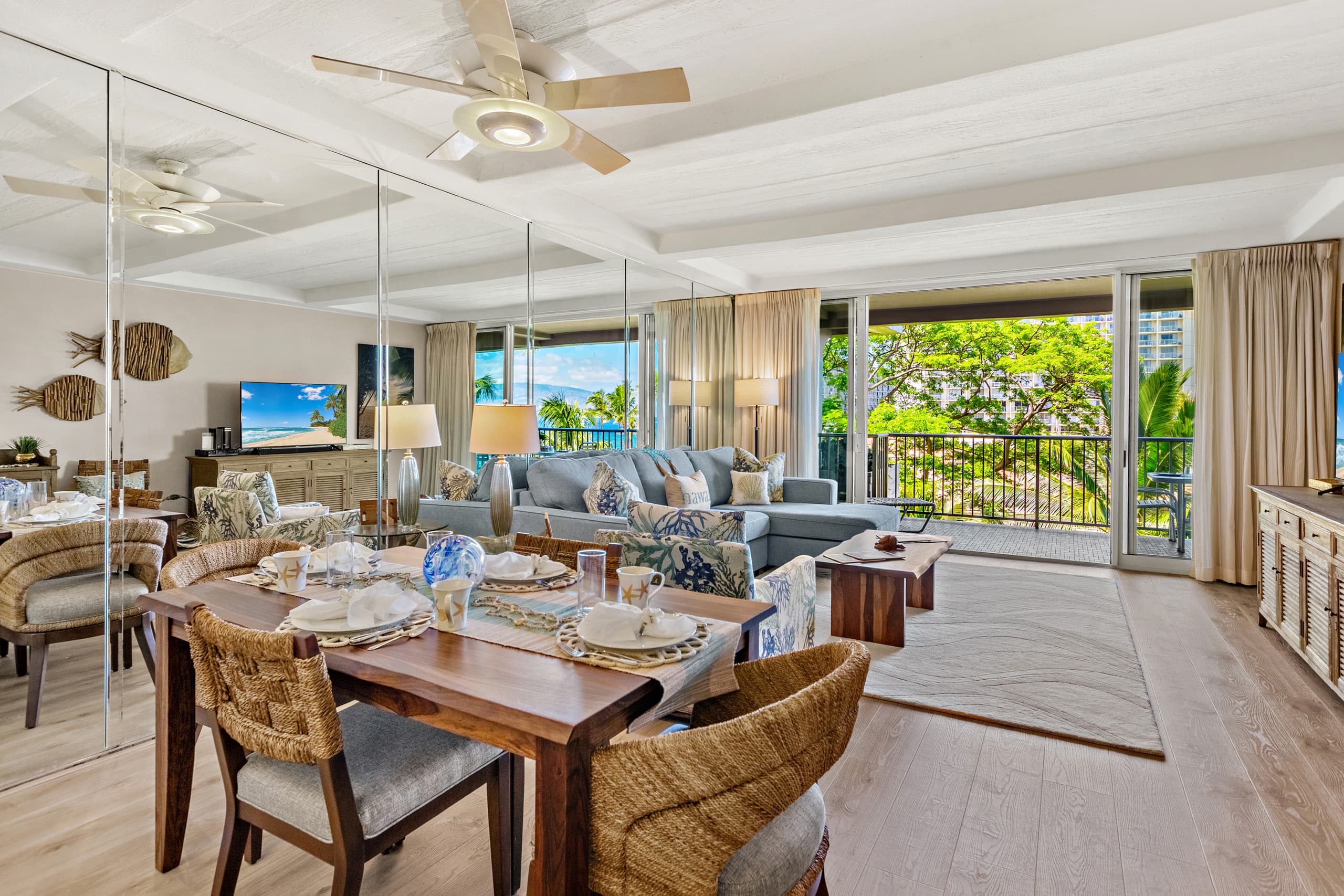 Ocean View steps from beach, dining, shopping 559 - Image 9