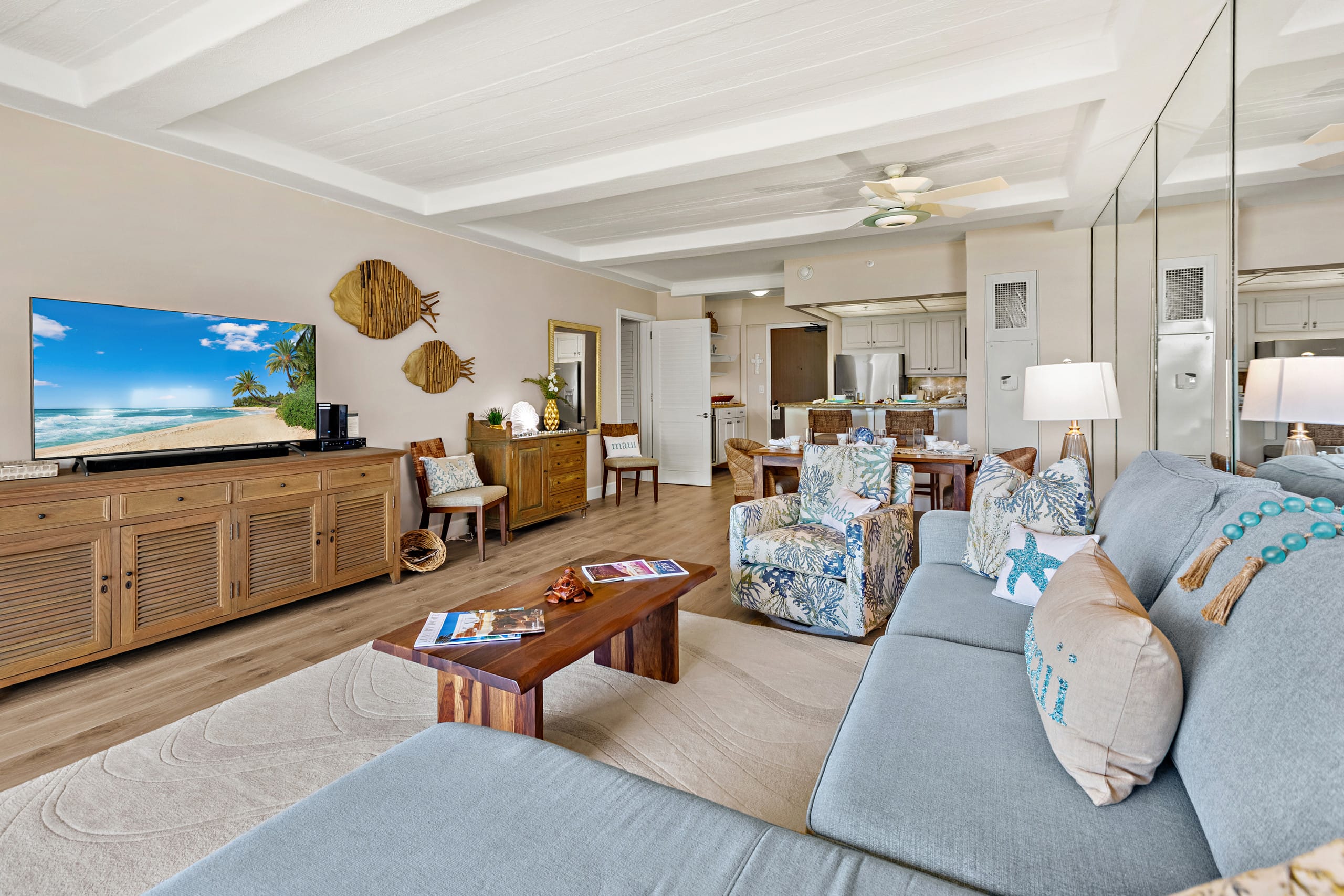 Ocean View steps from beach, dining, shopping 559 - Image 7