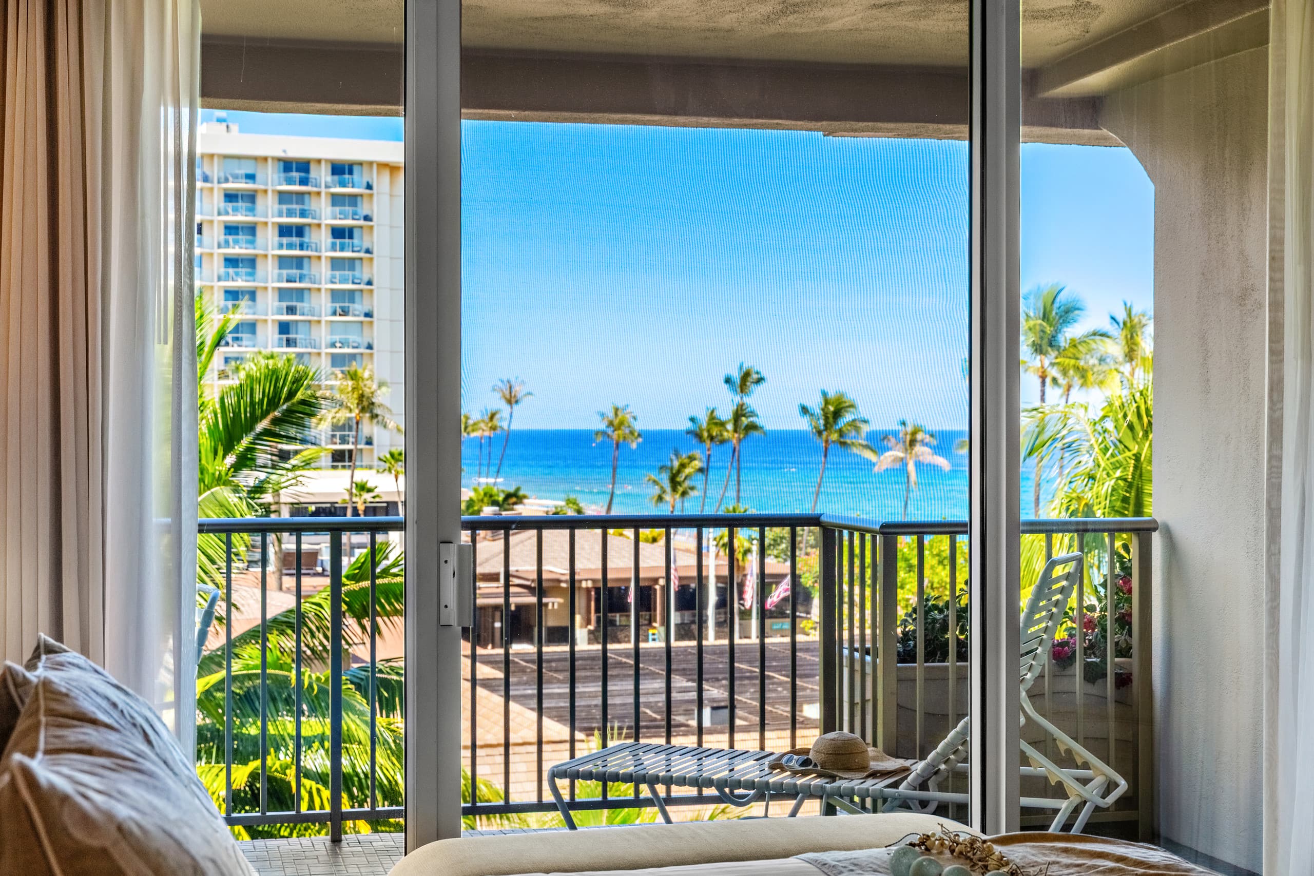 Ocean View steps from beach, dining, shopping 559 - Image 28