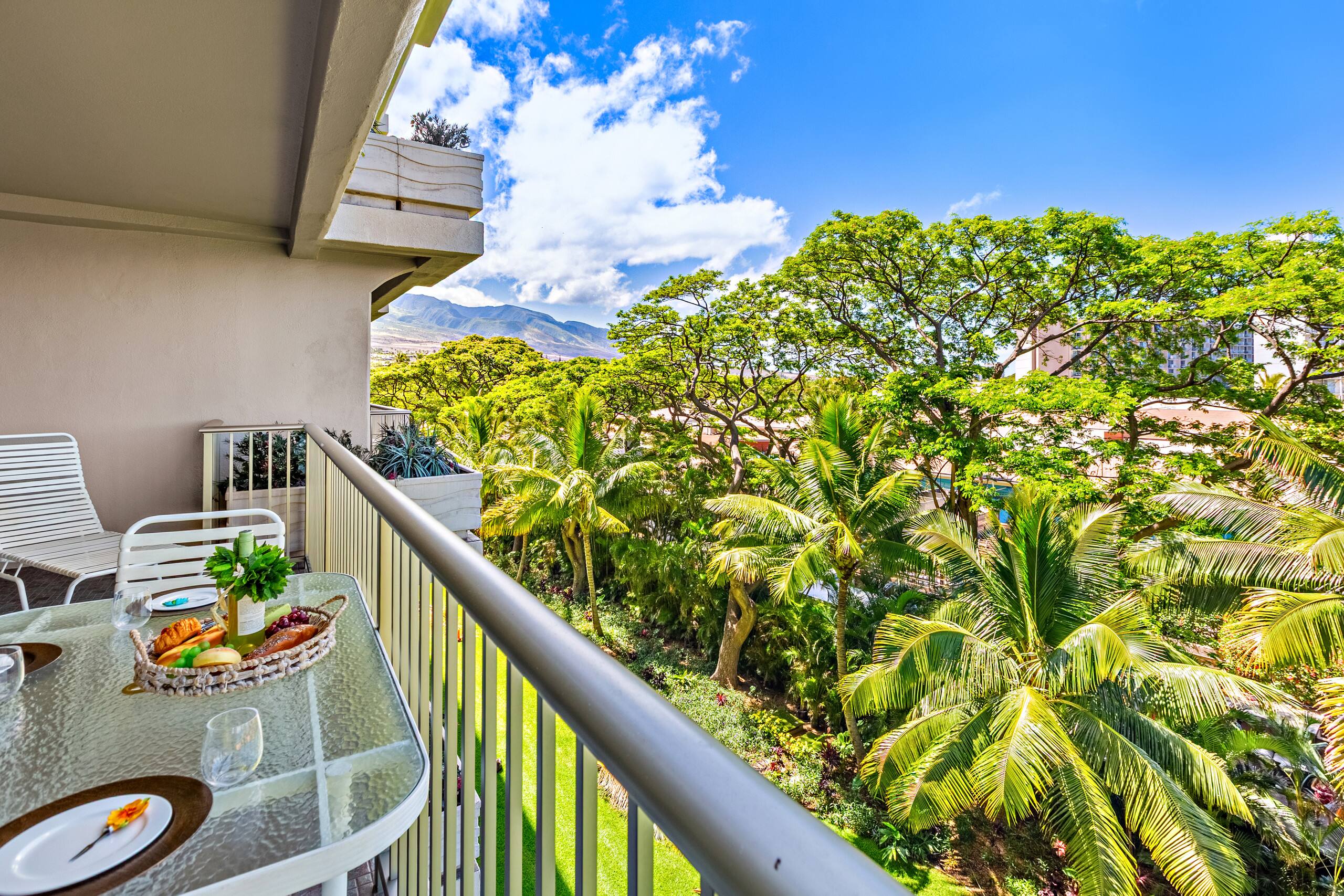 Ocean View steps from beach, dining, shopping 559 - Image 3