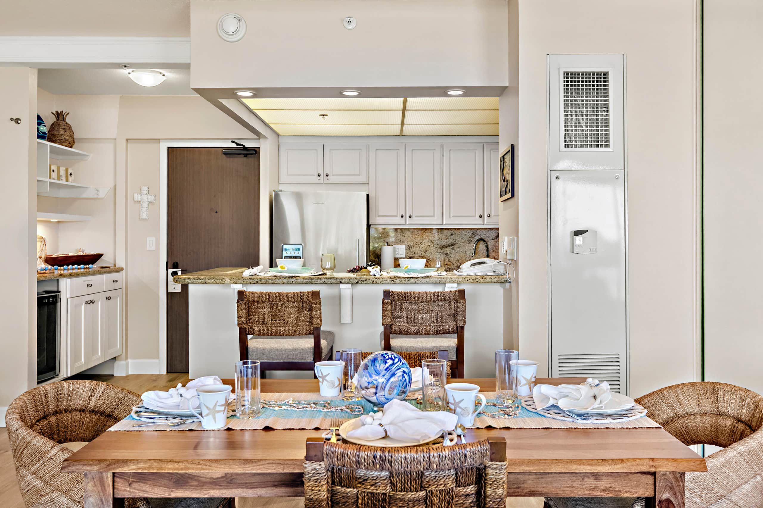 Ocean View steps from beach, dining, shopping 559 - Image 12